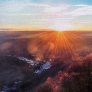 Meet your Posher, Claire